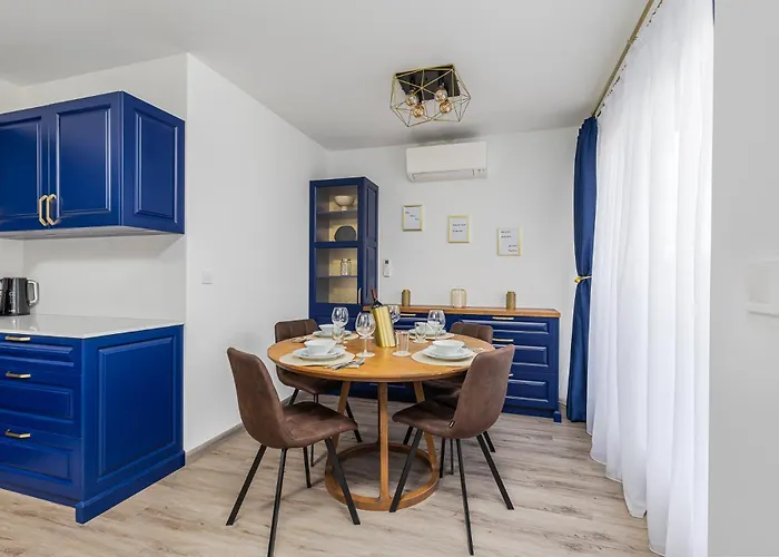 Venus - Corvin Penthouse Апартаменты *